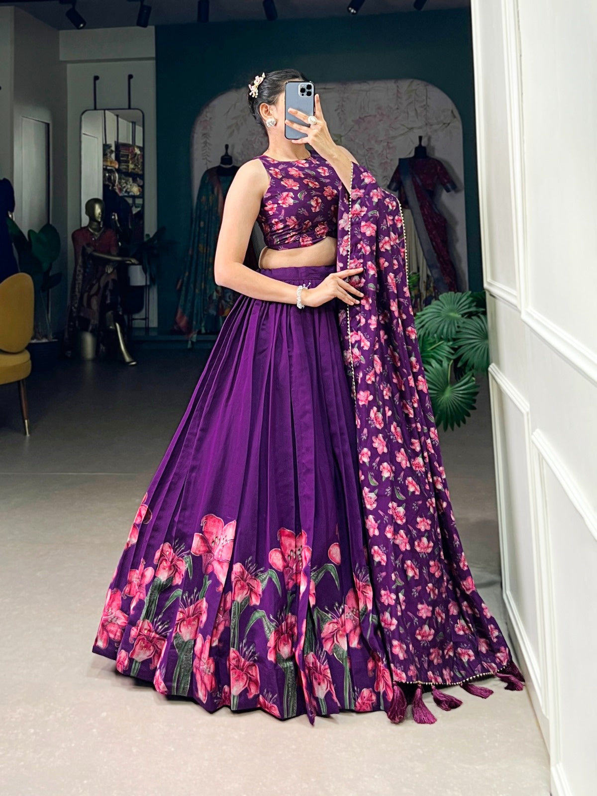 The Perfect Blend of Tradition And Sparkle Lehenga Choli for Women