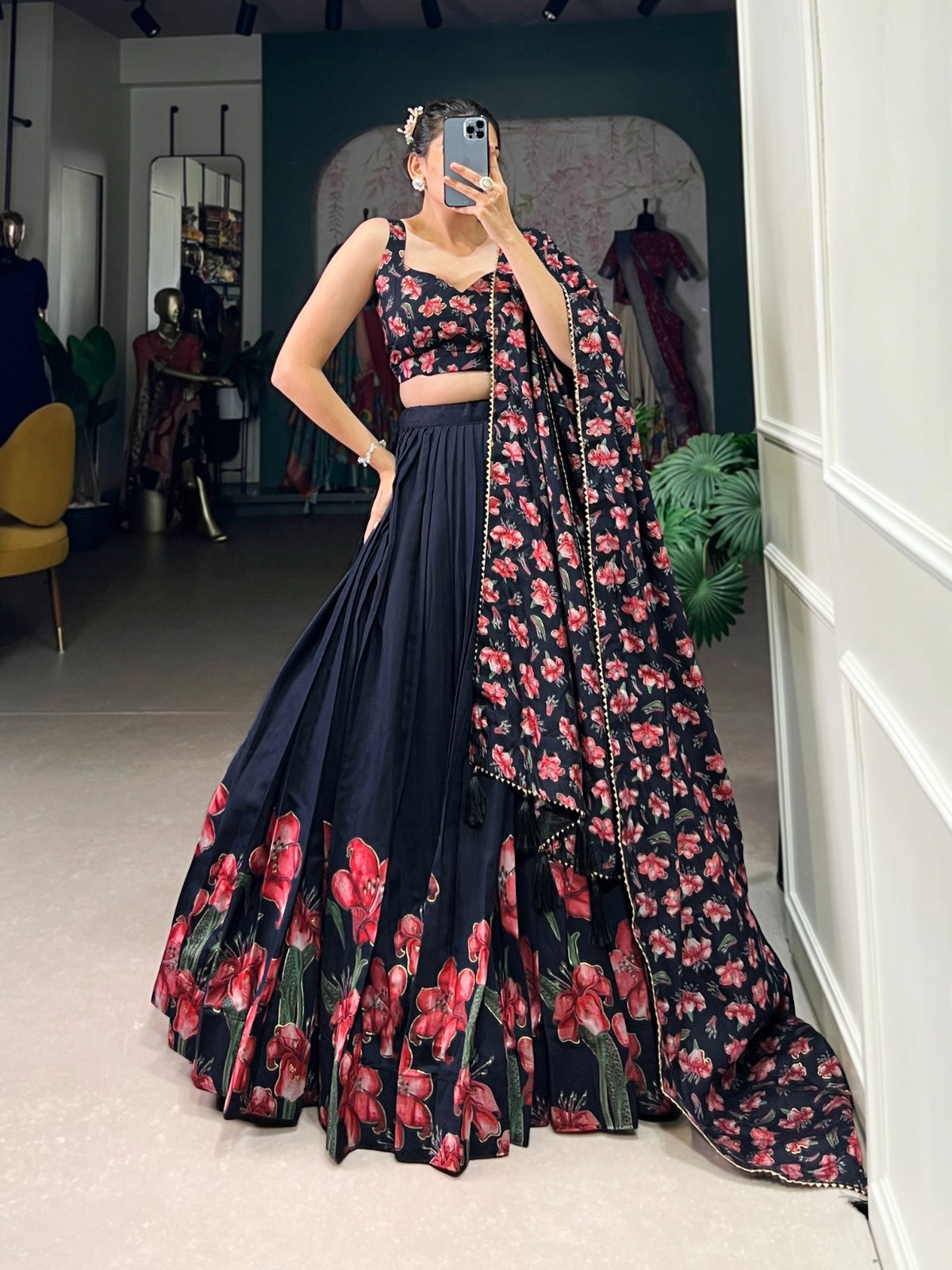 The Perfect Blend of Tradition And Sparkle Lehenga Choli for Women