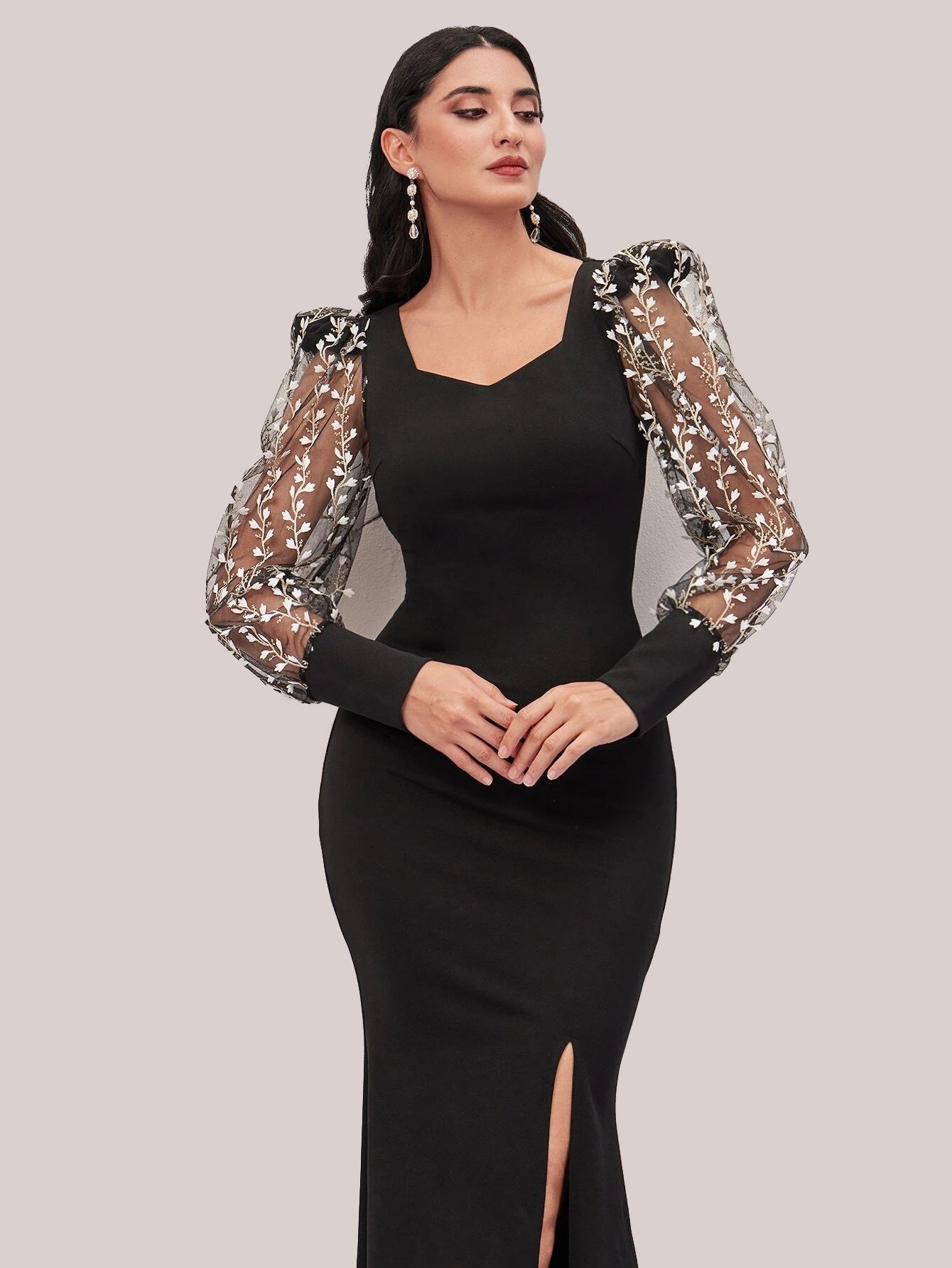 Sleek Black Full-Length Bodycon Dress 3