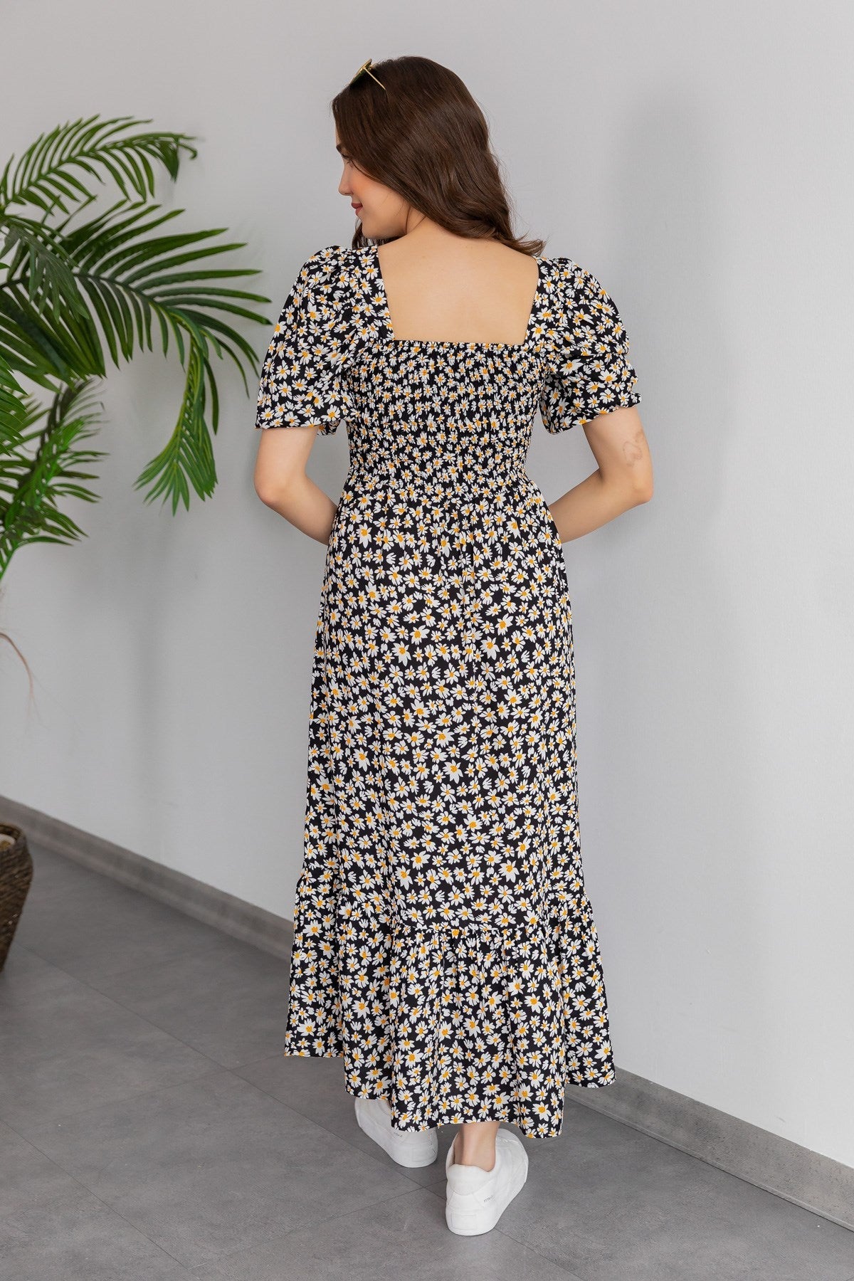 Women Square Neck Smoking Maxi Dress 4
