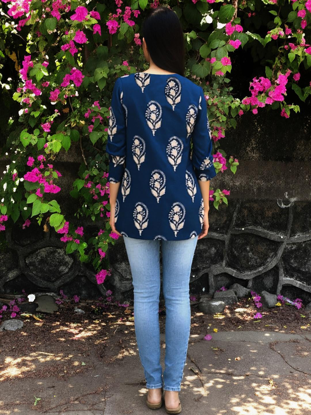 Women Trendy Floral Fashionable block print Blue Kurti