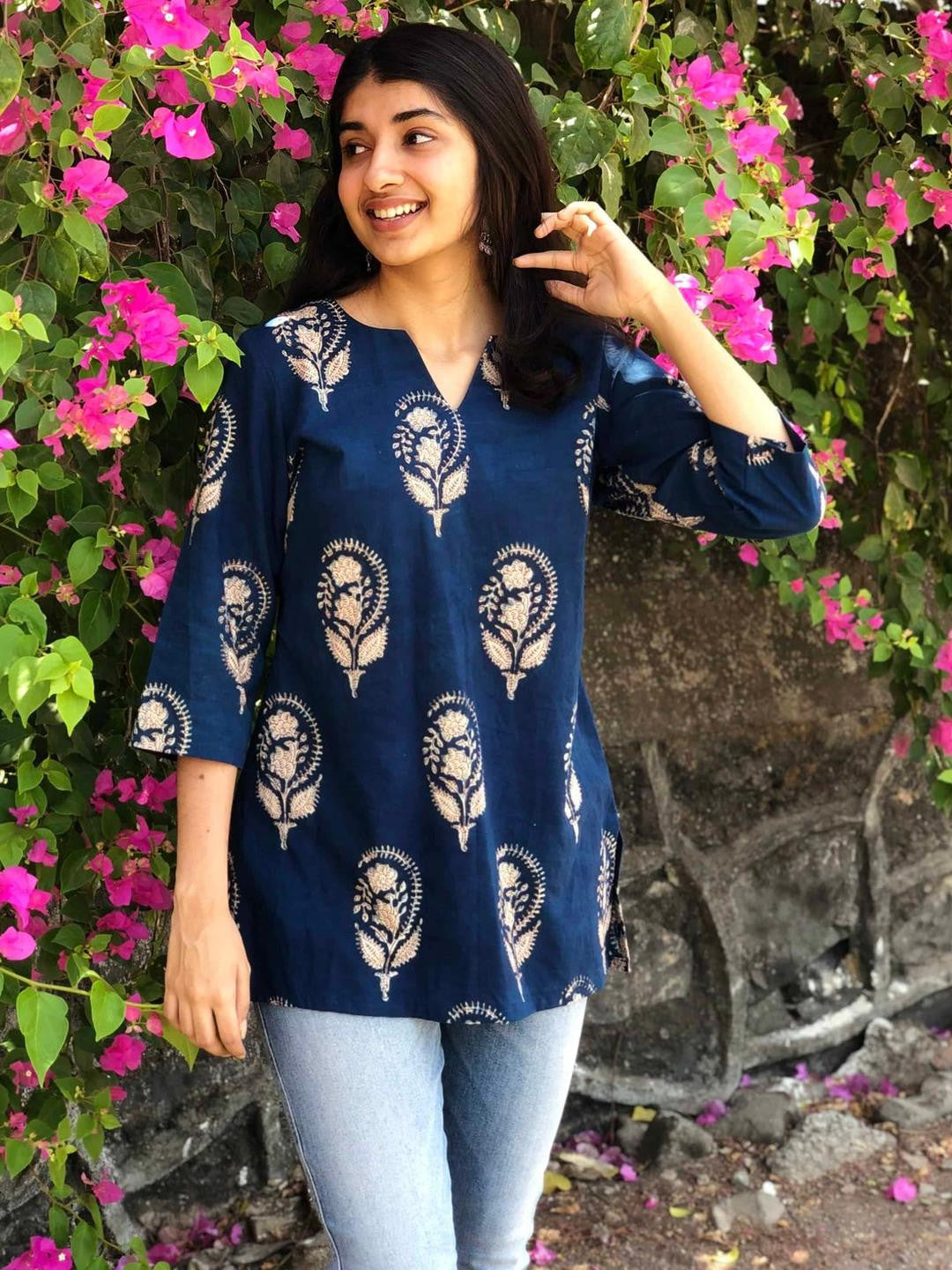 Women Trendy Floral Fashionable block print Blue Kurti