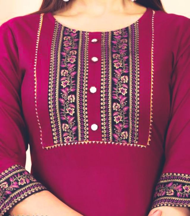Women Floral Print Straight Maroon Kurti