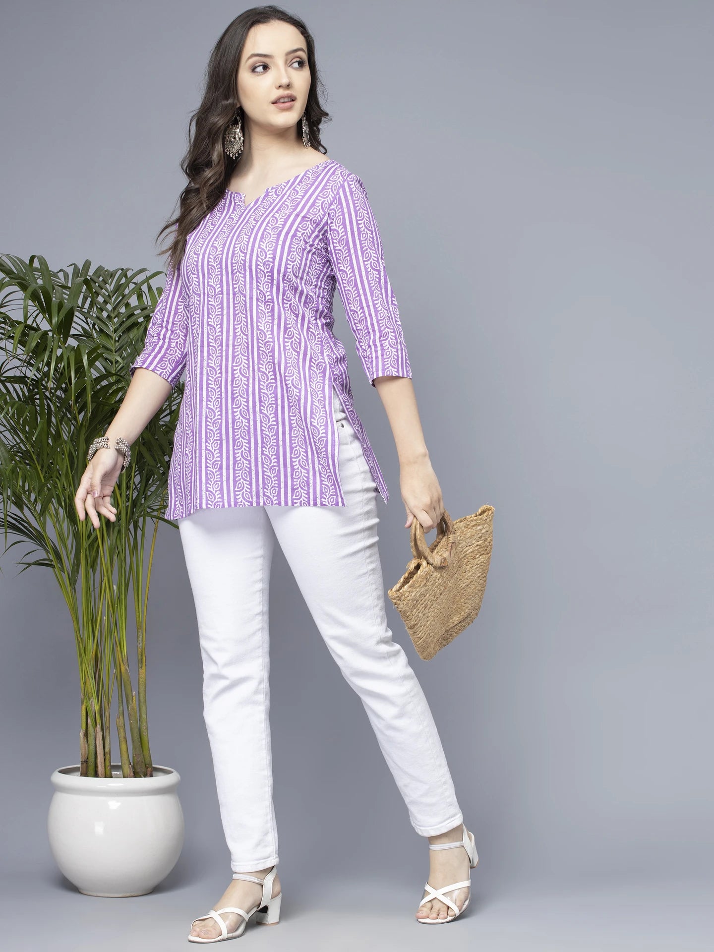 Women Lavender Stylish Short Leaf Print Kurti